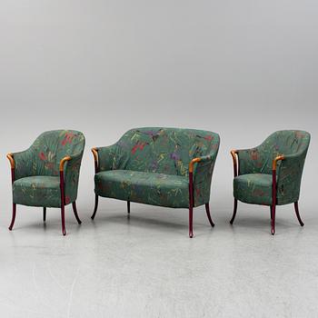 UMBERTO ASNAGO, a sofa, two armchairs and a table, 'Progetti', Italy.