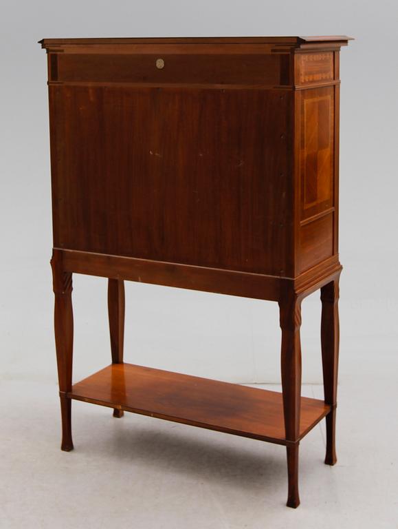 SKÅP, Aktiebolaget Mobilia, 1900-talets första hälft.