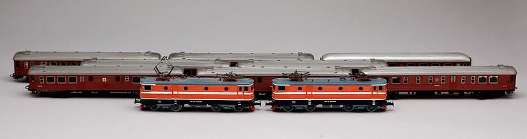 TÅGSATS, 10 delar, Märklin H0, 1900/2000-tal.