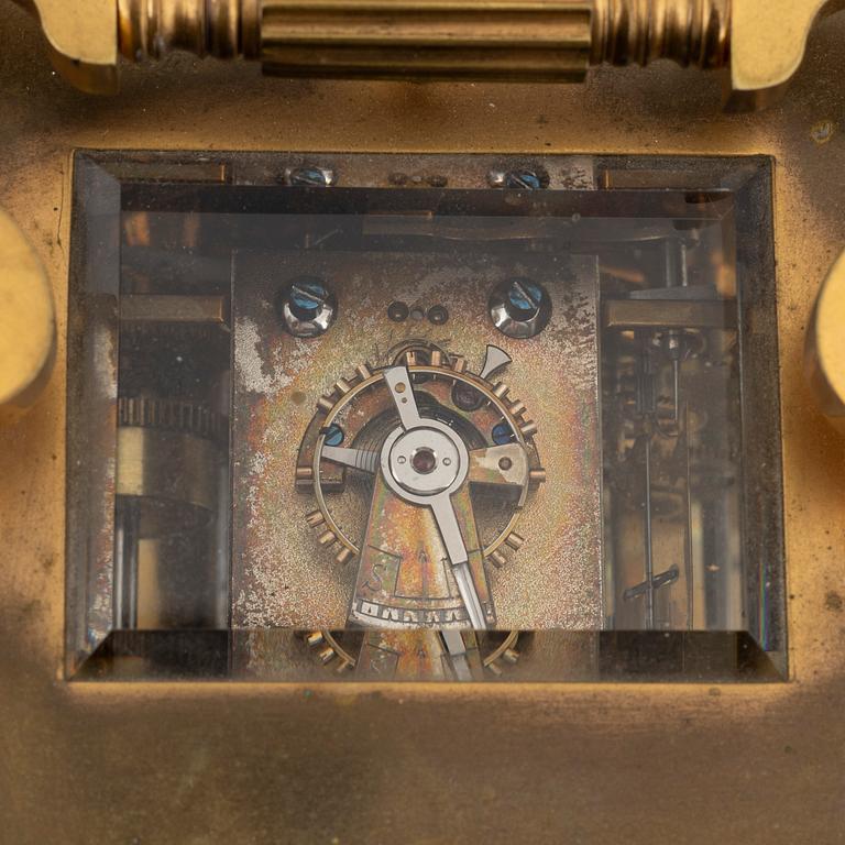 A French carriage clock, early 20th Century.