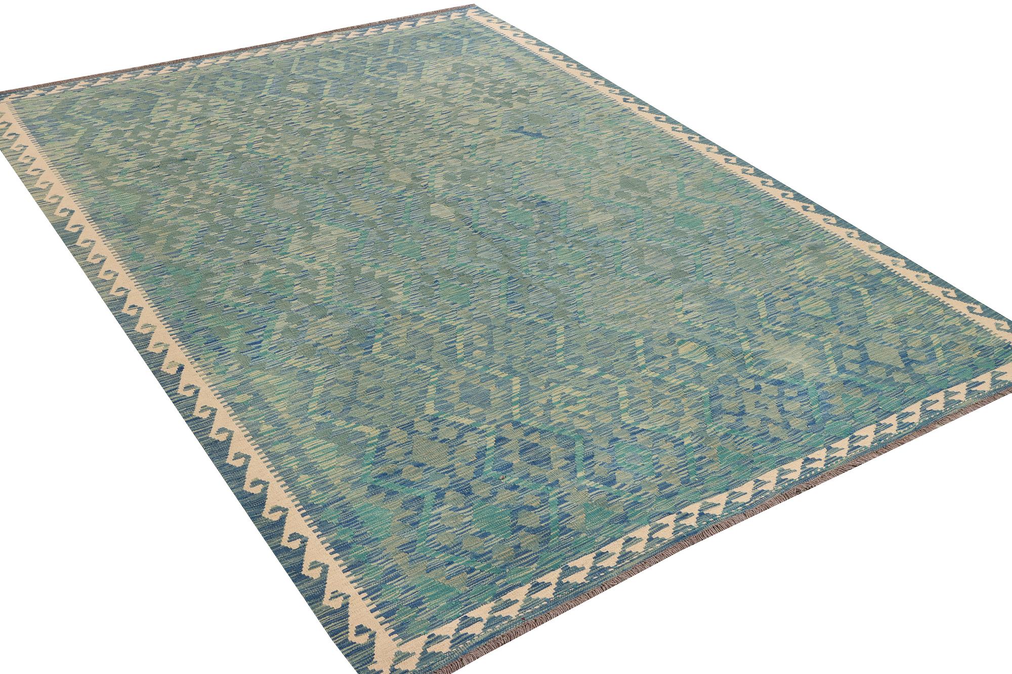 An Afghan kelim carpet, c. 293 x 214 cm.