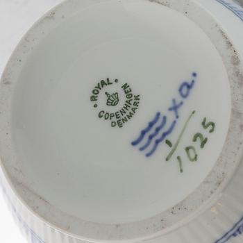 Royal Copenhagen, chocolate pot, porcelain, Blue Fluted, full lace, model 1025.