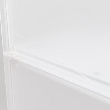 KARTELL, hyllyjärjestelmä, "ONE", 4 kpl, Piero Lissoni/Patricia Urquiola, Italia.