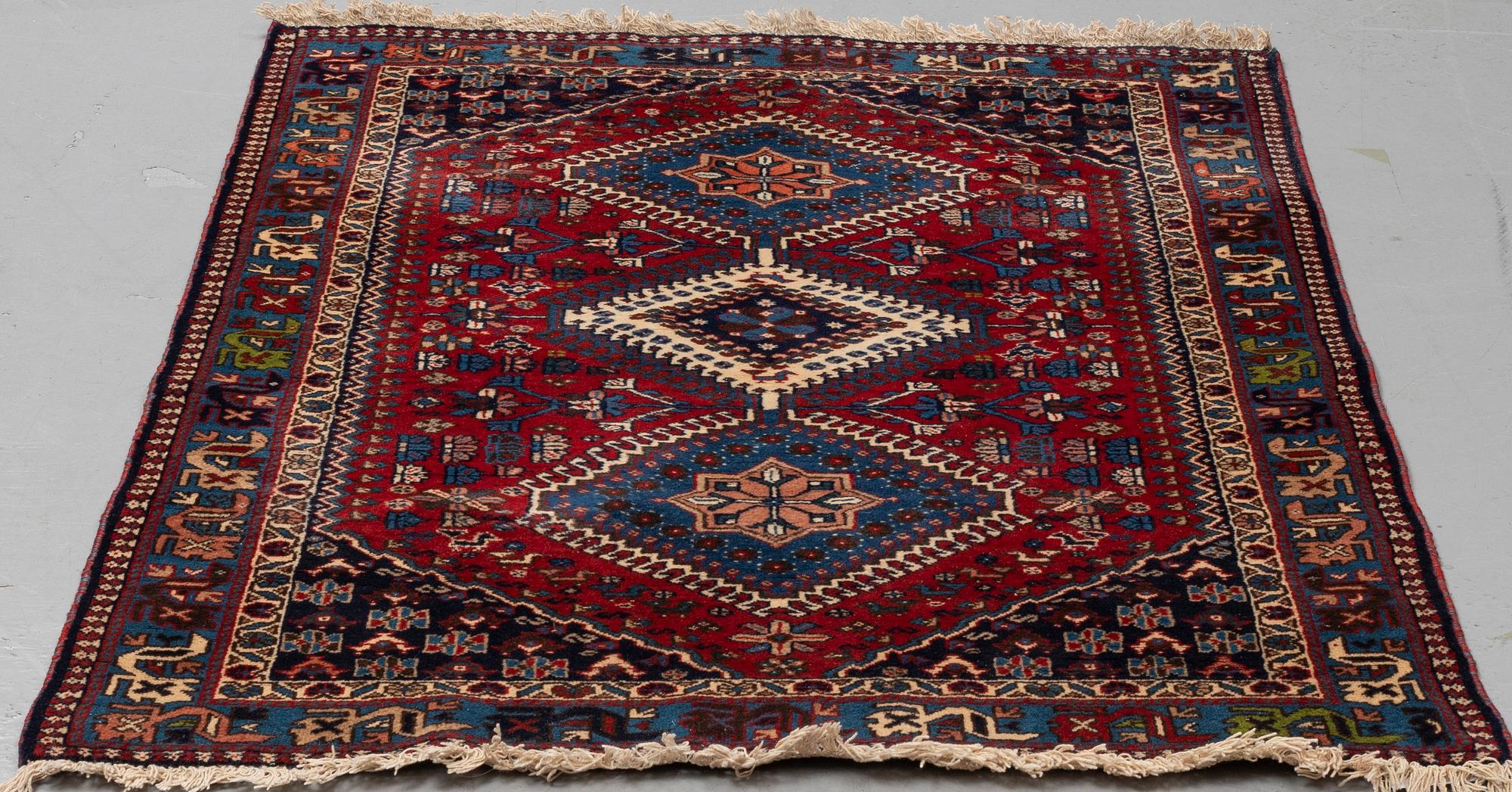 A RUG, Yalameh, ca 151 x 104 cm.