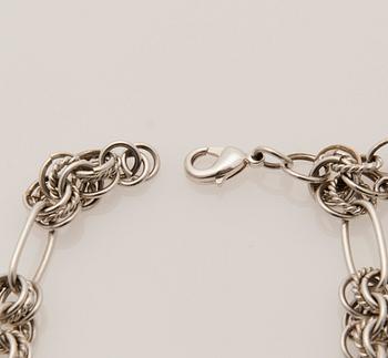 ARMBAND, silver, Tiffany & Co. Vikt 16,4 g.