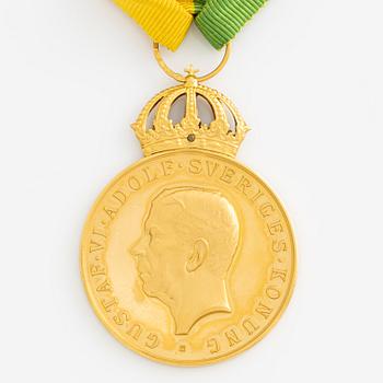 Medalj, 18K guld, Kungliga Patriotiska Sällskapet 1951.