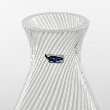 Oiva Toikka, a 'Tellervo' glass vase, Nuutajärvi Postipankki, Finland, and a glass bowl by Åsa Brandt.