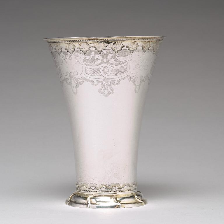 A Swedish 18th century parcel-gilt silver beaker, mark of Sven Örn, Stockholm 1757.