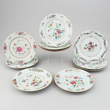 A set of 11 matched famille rose dinner plates, Qing dynasty, Qianlong (1736-95).