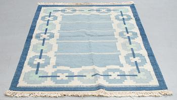 A carpet, flat weave, ca 197 x 147,5 cm, second half of the 20th century.