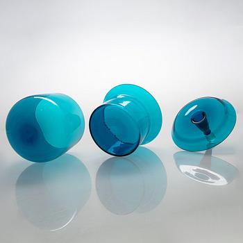 Nanny Still, a 26-piece 'Harlequin' glassware for Riihimäen Lasi Oy.