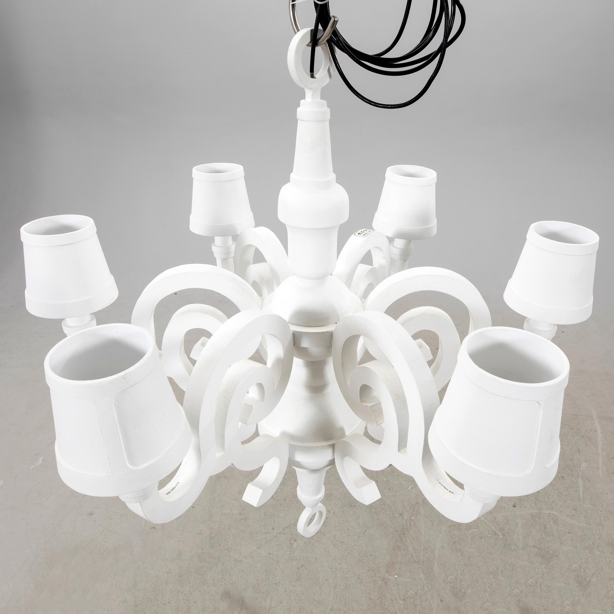 Studio Job, a pair ceiling chandelier, "Paper chandelier L" for Moooi 2000s.