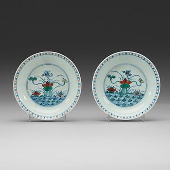 10. A Doucai dish, Qing dynasty (1644-1912).