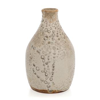 Kyllikki Salmenhaara, a stoneware vase, signed KS -43.