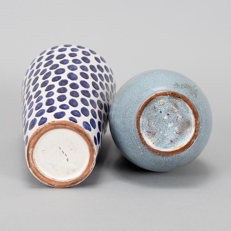 VICKE LINDSTRAND, 2 ceramic vases, Upsala-Ekeby.