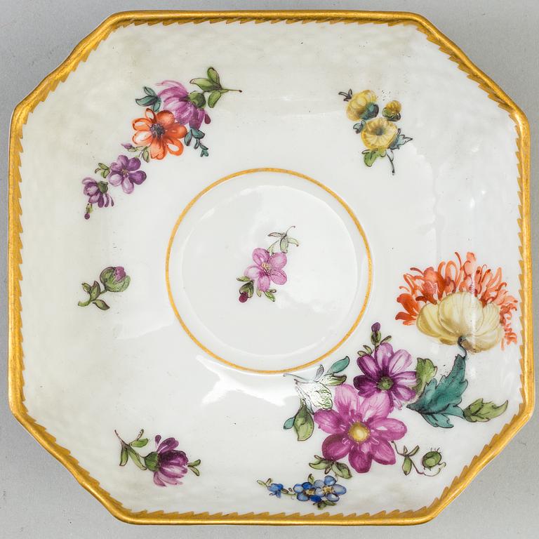 A set of 18 Royal Copenhagen Saxon Flower 1542 Custard Cups with Lids and Saucers.