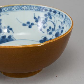 A group of three blue and white and capucciner glazed objects, Qing dynasty, Qianlong (1736-95).