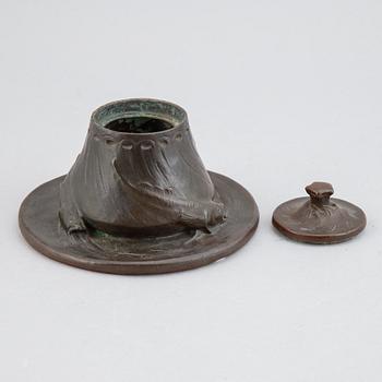 Ragnhild Söderling, an Art Nouveau bronze inkwell, signed R. Söderling. Foundry mark A.B. E. Gj-metod Stockholm.