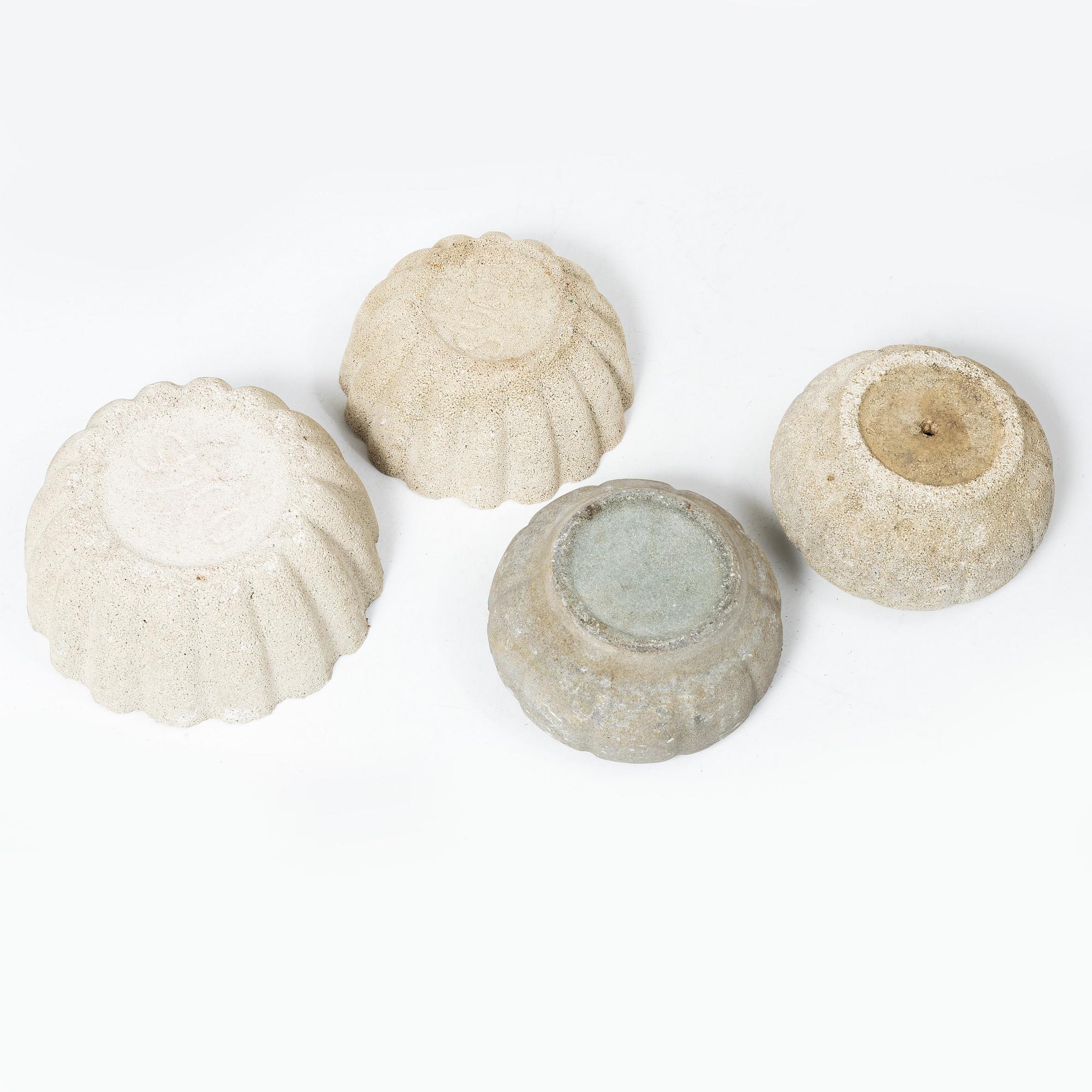Syco Keramik, eight flower pots, Sweden, mid20th century.
