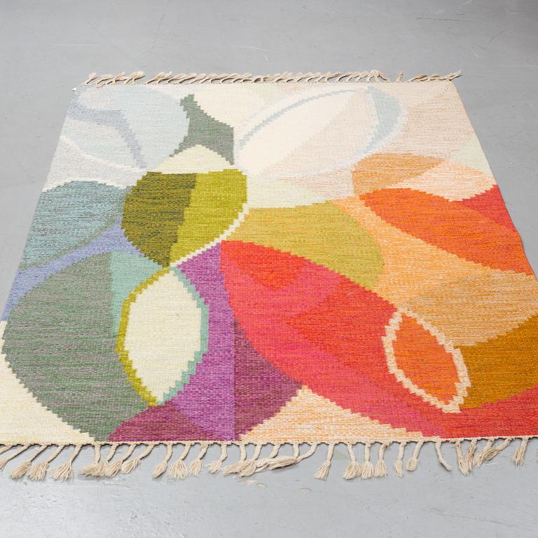 Ingegerd Silow, a carpet, "Bladmosaik, rust", flat weave, ca 199 x 134-136,5 cm, signed IS.