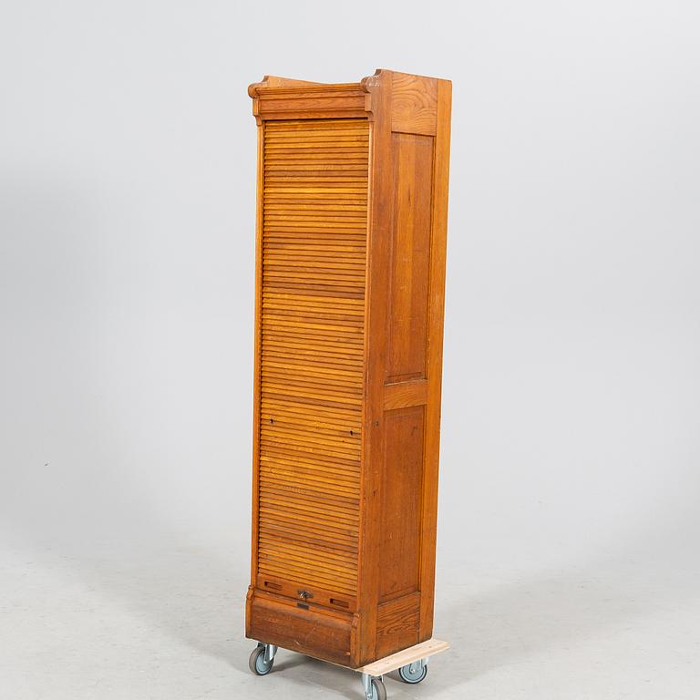 An early Swedish 1900s oak  archive cabinet.