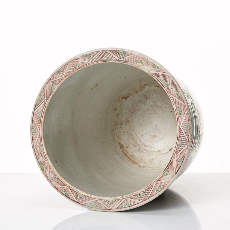 A famille verte vase, Qing dynasty, Kangxi (1662-1722).