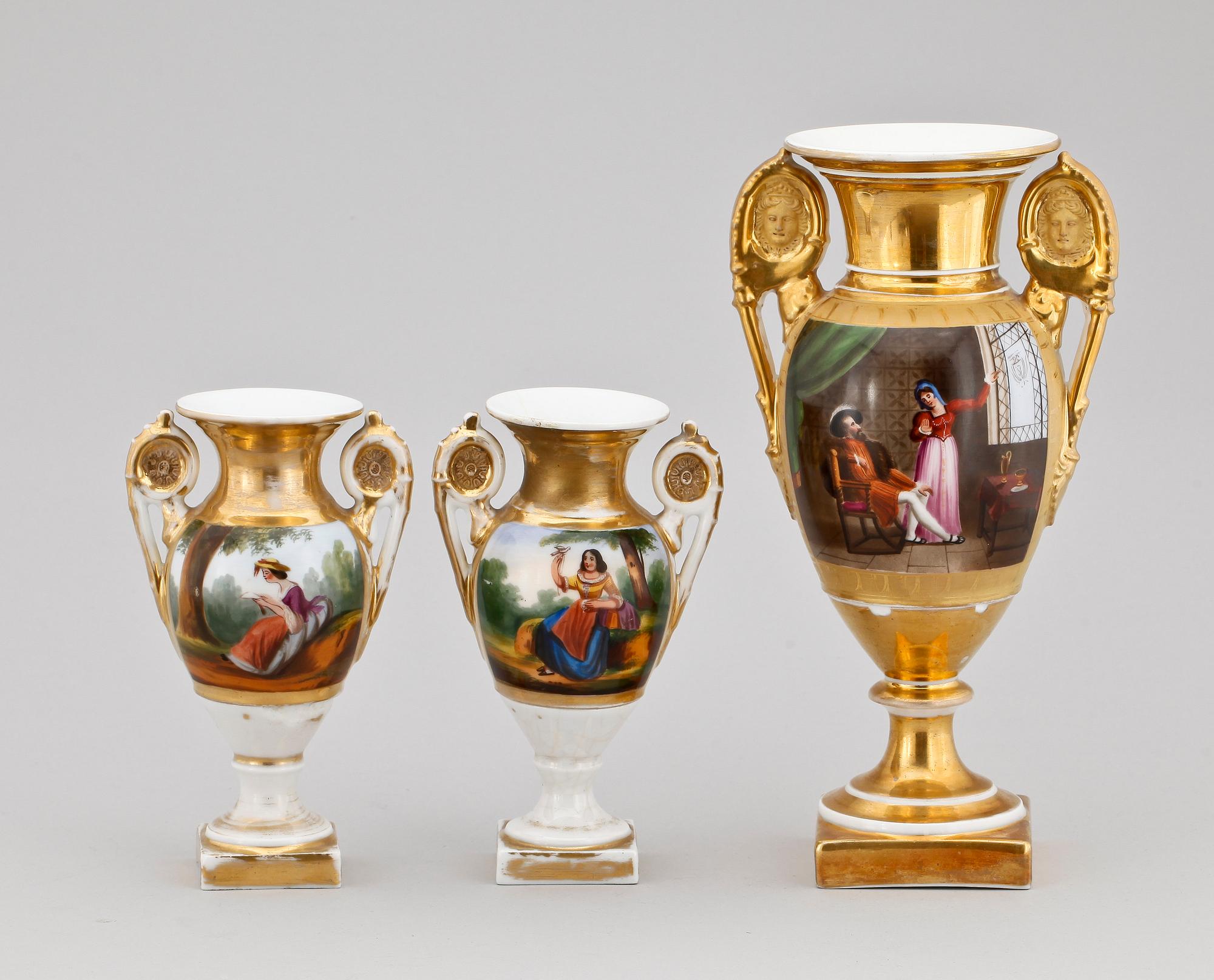 URNOR, 2+1, porslin, senempire, troligen Frankrike, 1800-talets mitt.