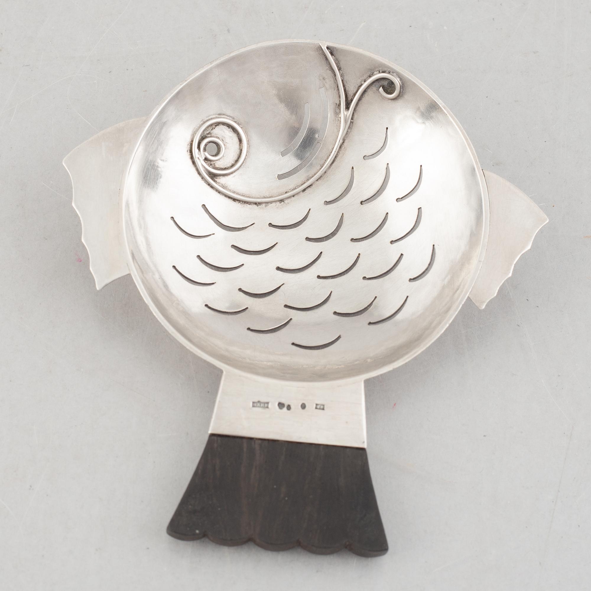 H Brogren, tea strainer, silver, Håbes Atelier, Gothenburg 1934.