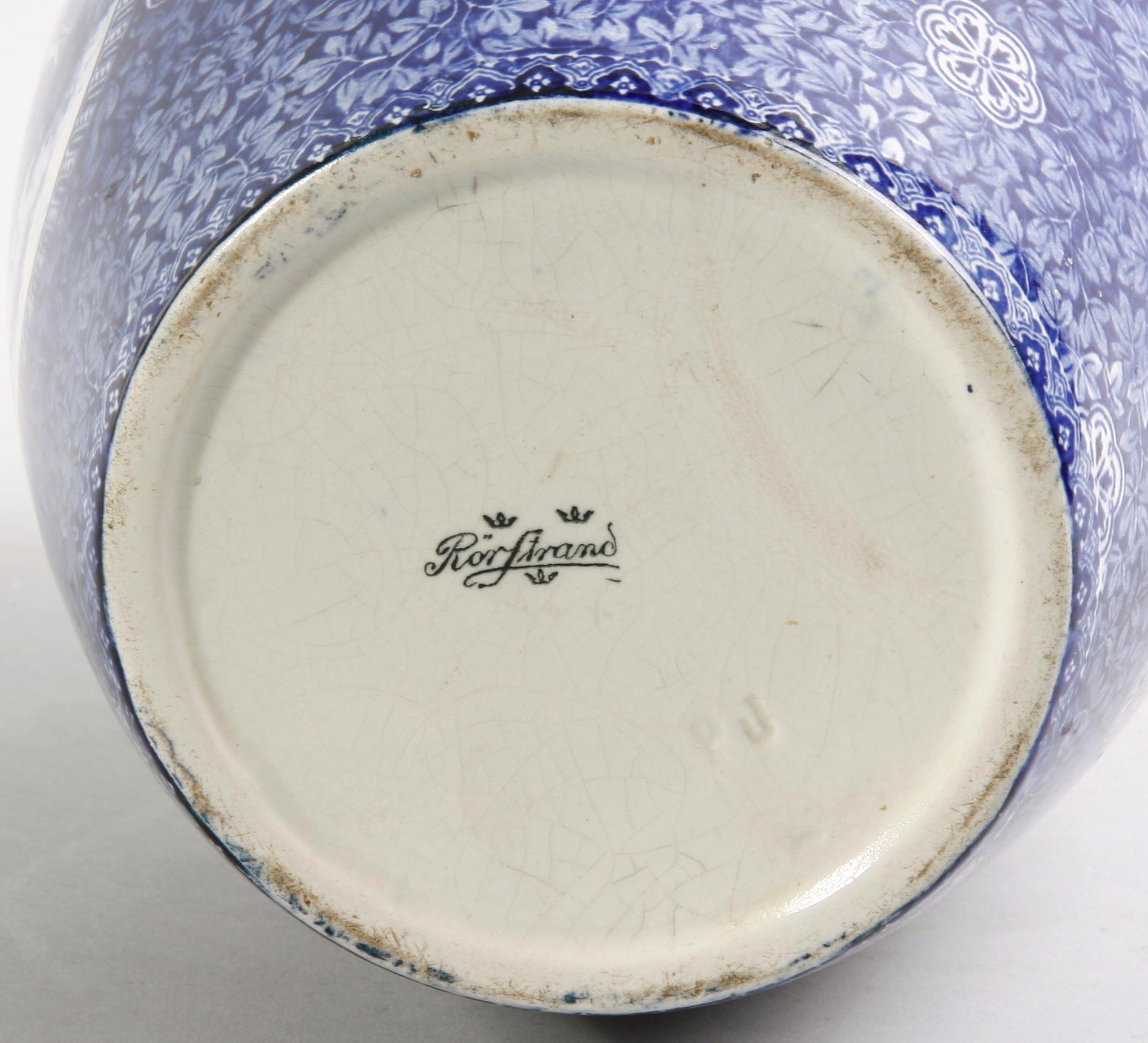 VAS, porslin, Rörstrand, sekelskiftet 1800/1900-tal.