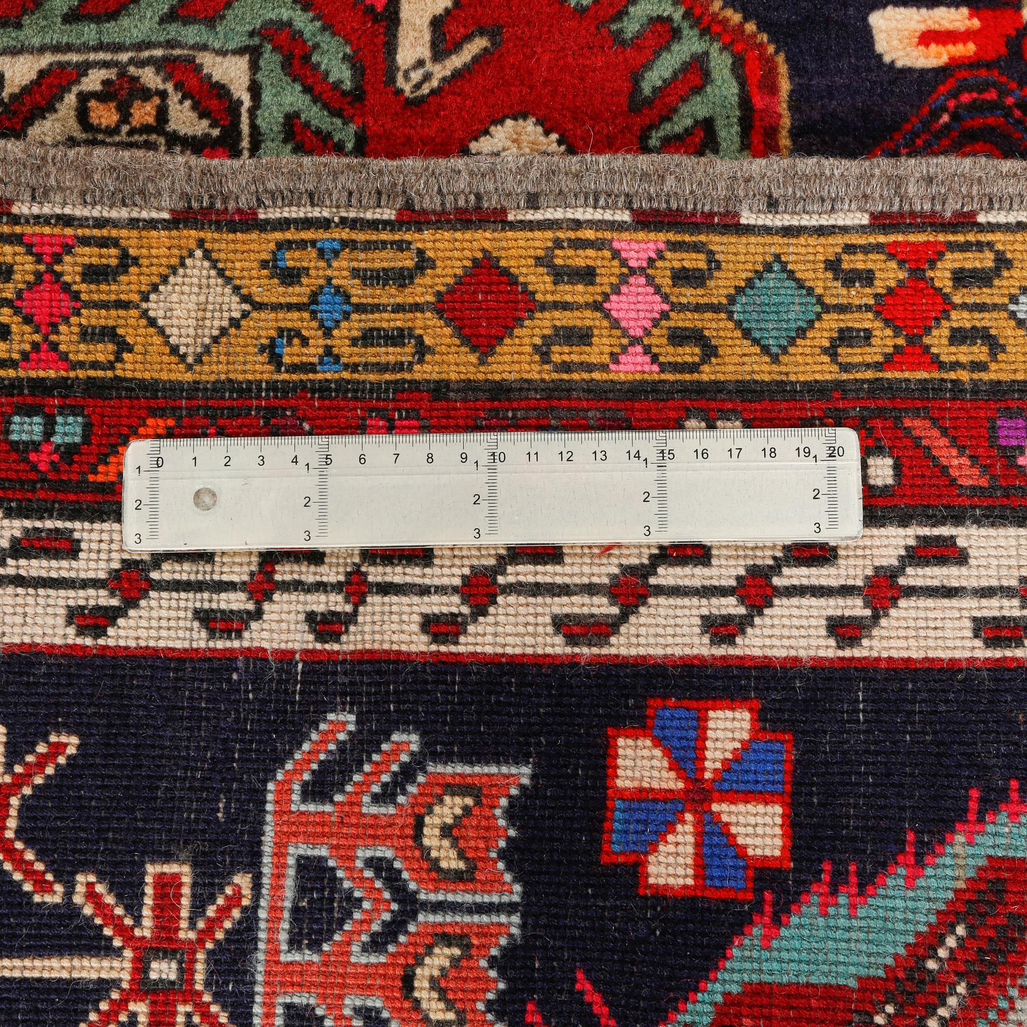 MATTA, Meshkin, 335 x 120 cm.