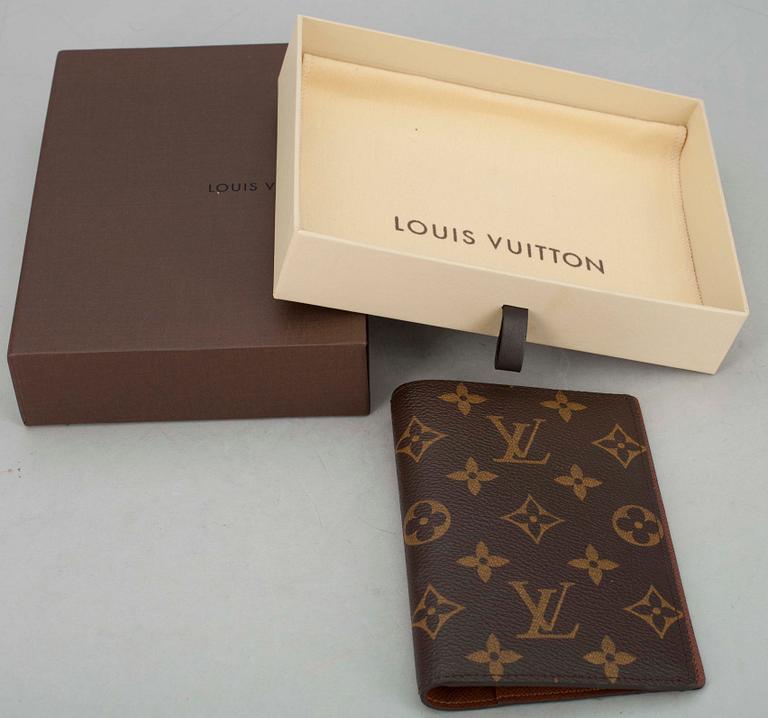 PASSFODRAL, Louis Vuitton.