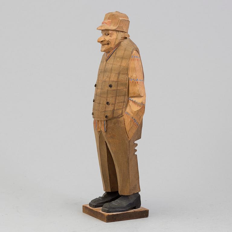 CARL JOHAN TRYGG, carved wood figure, signed and dated Norrköping 1920.