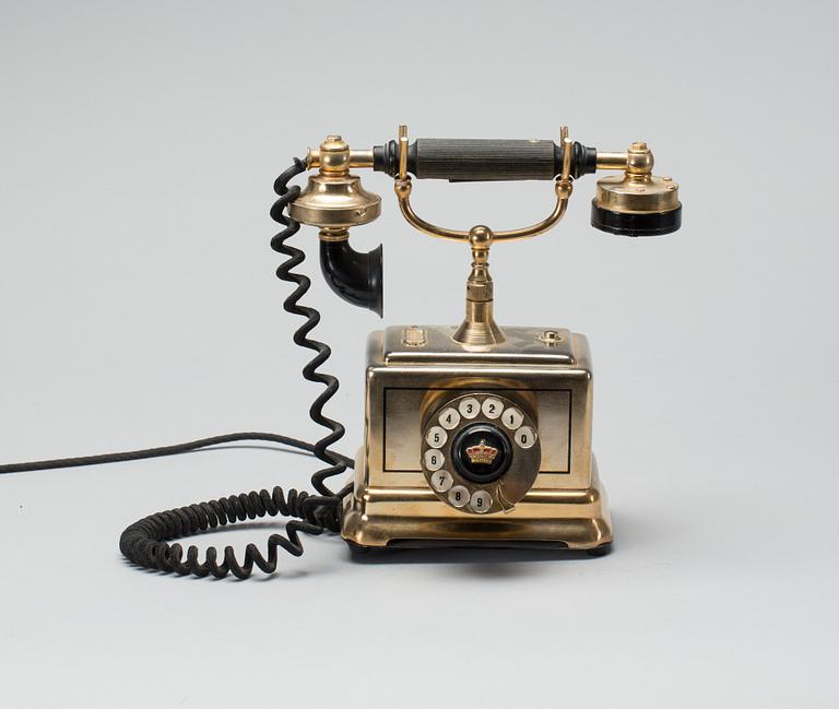 TELEFON, Kjøbenhavns Telefon Aktieselskab, Danmark. Omkring 1900.