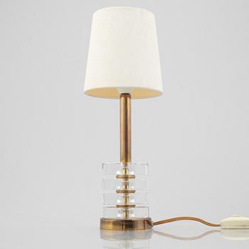 Carl Fagerlund, a model 'RD1981' table lamp, Orrefors.