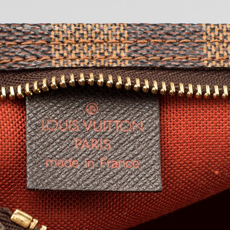 POCHETTE, LOUIS VUITTON.