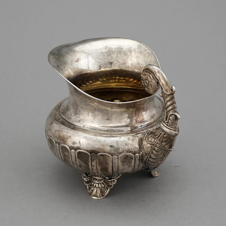 GRÄDDKANNA, silver, Gustav Folker, Stockholm, 1837. Vikt ca 250 g.