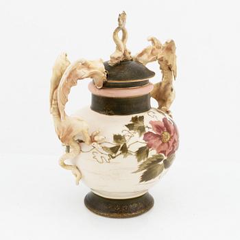 Alfred Stellmacher, urna med lock, flintgods, Turn Teplitz, Österrike, omkring 1900.