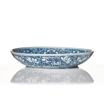 A blue and white dish, Ming dynasty, late 15th Century/early 16th Century.