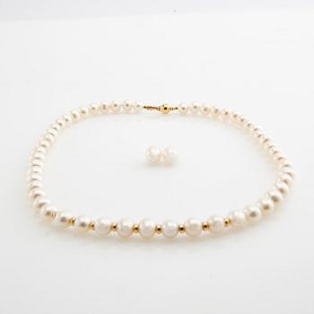 Necklace and pendants for earrings, a pair, possibly freshwater pearls and 18k gold.
