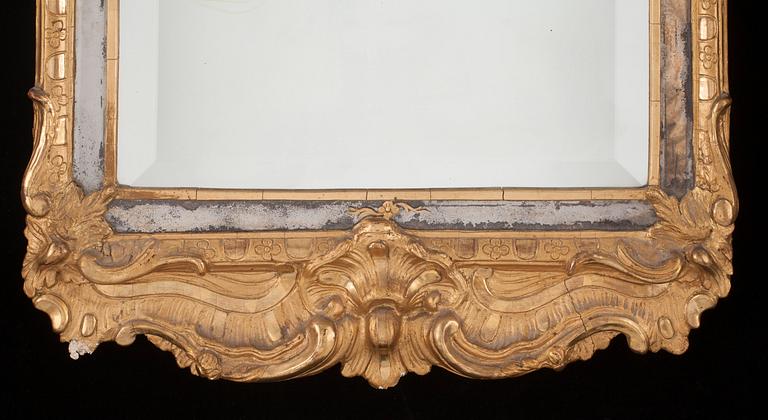 SPEGEL, av Nils Meunier (mästare i Stockholm 1754-97). Rokoko.