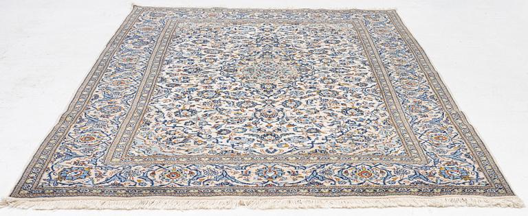 Rug, Keshan, approx. 300 x 194 cm.