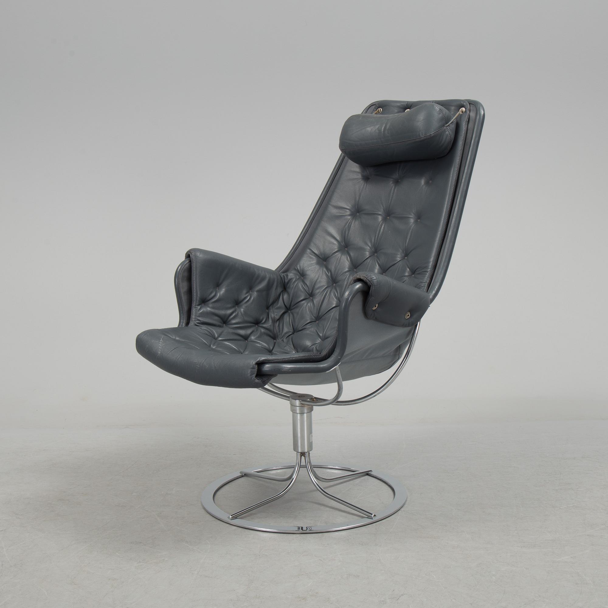 BRUNO MATHSSON, a leather upholstered 'Jetson' armchair from Dux, 1990's.