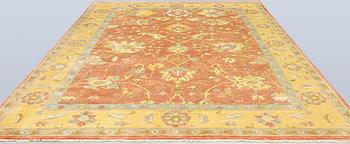 An oriental carpet with so called Ziegler Mahal design, c. 362 x 274 cm.