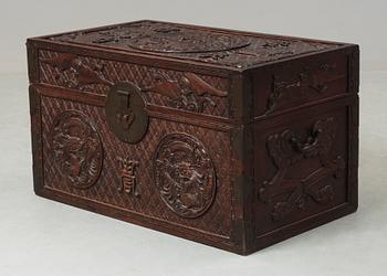 KISTA, hardwood, 1900-tal.