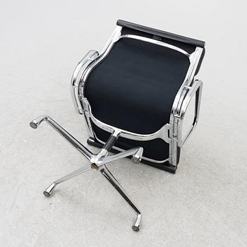 Charles & Ray Eames, kontorsstol, "EA208 Soft Pad Chair", Vitra, 2010-tal.