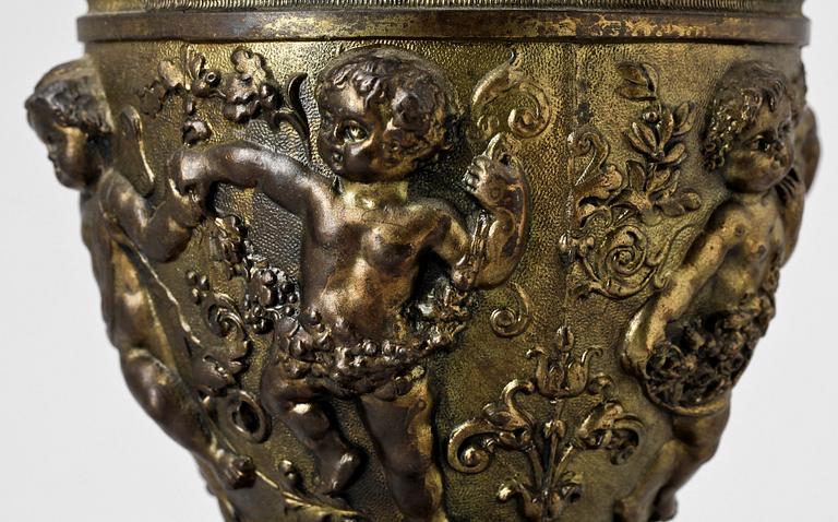 FOTOGENLAMPA, nyrenässans, sent 1800-tal.