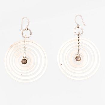 TAPIO WIRKKALA, KORVAKORUT, "Hopeakuu", hopeaa. Kultakeskus.