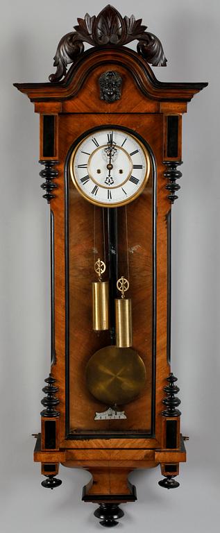 VÄGGUR, sk lodregulator, sekelskiftet 1900.