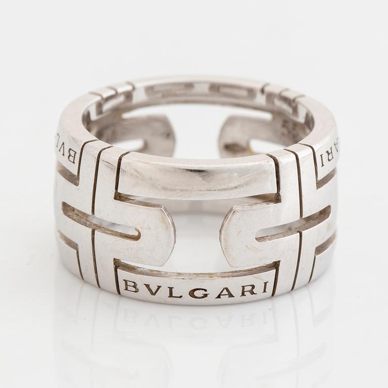 Bulgari,  18K white gold "Parentesi" ring.