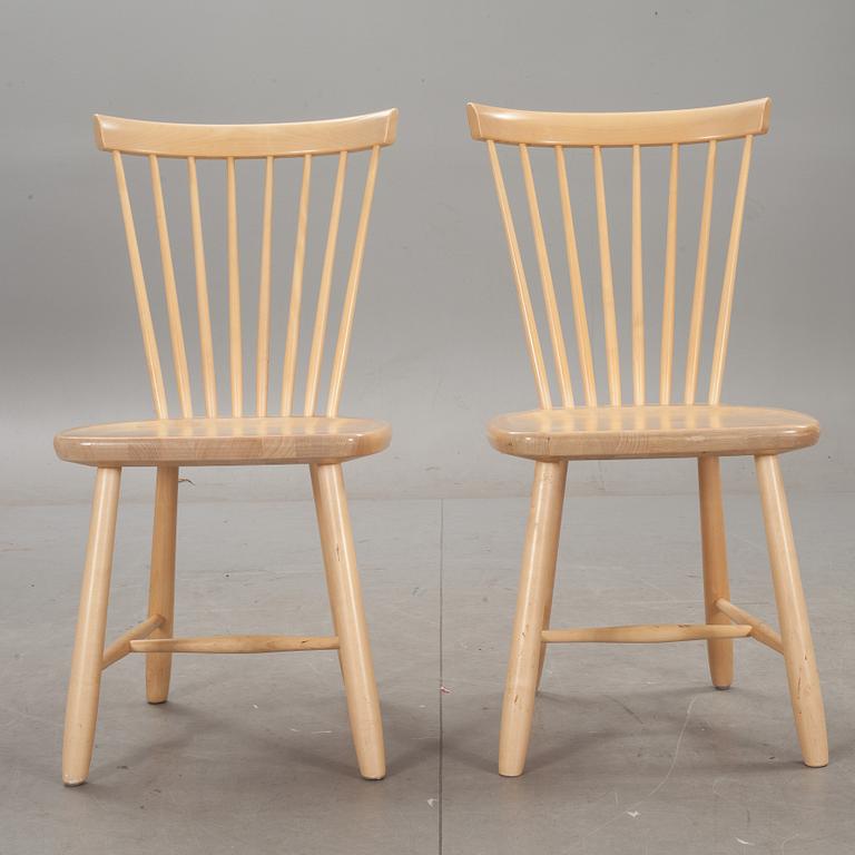 STOLAR, ett par, "Lilla Åland", Carl Malmsten, Stolab 2002.